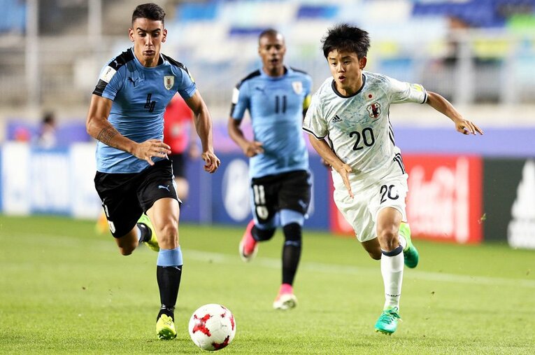 「久保建英をバルサから横取りできて、レアルは鼻高々」地元紙記者が語った移籍の真相(5) ／ photograph by Getty Images