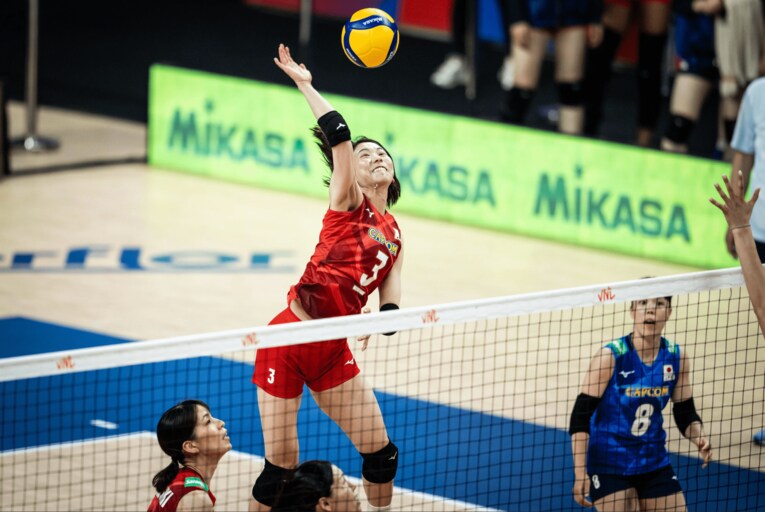 古賀紗理那（VNLブルガリア戦）　©︎Volleyball World