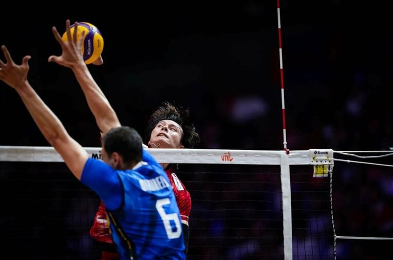 高橋藍（VNLイタリア戦）©Volleyball World