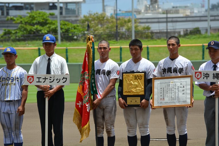 2年連続の甲子園出場を決めた沖縄尚学　©Takarin Matsunaga
