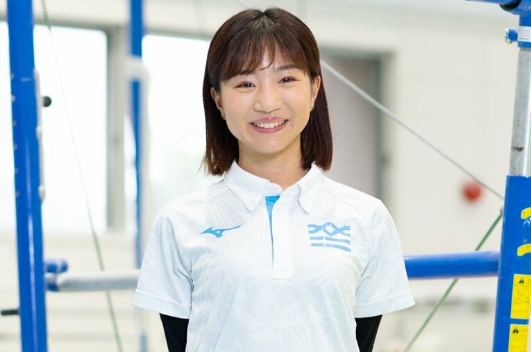 体操女子日本代表として長く活躍し、現在は至学館大学の女子監督を務める寺本明日香 ／ photograph by Tadashi Hosoda