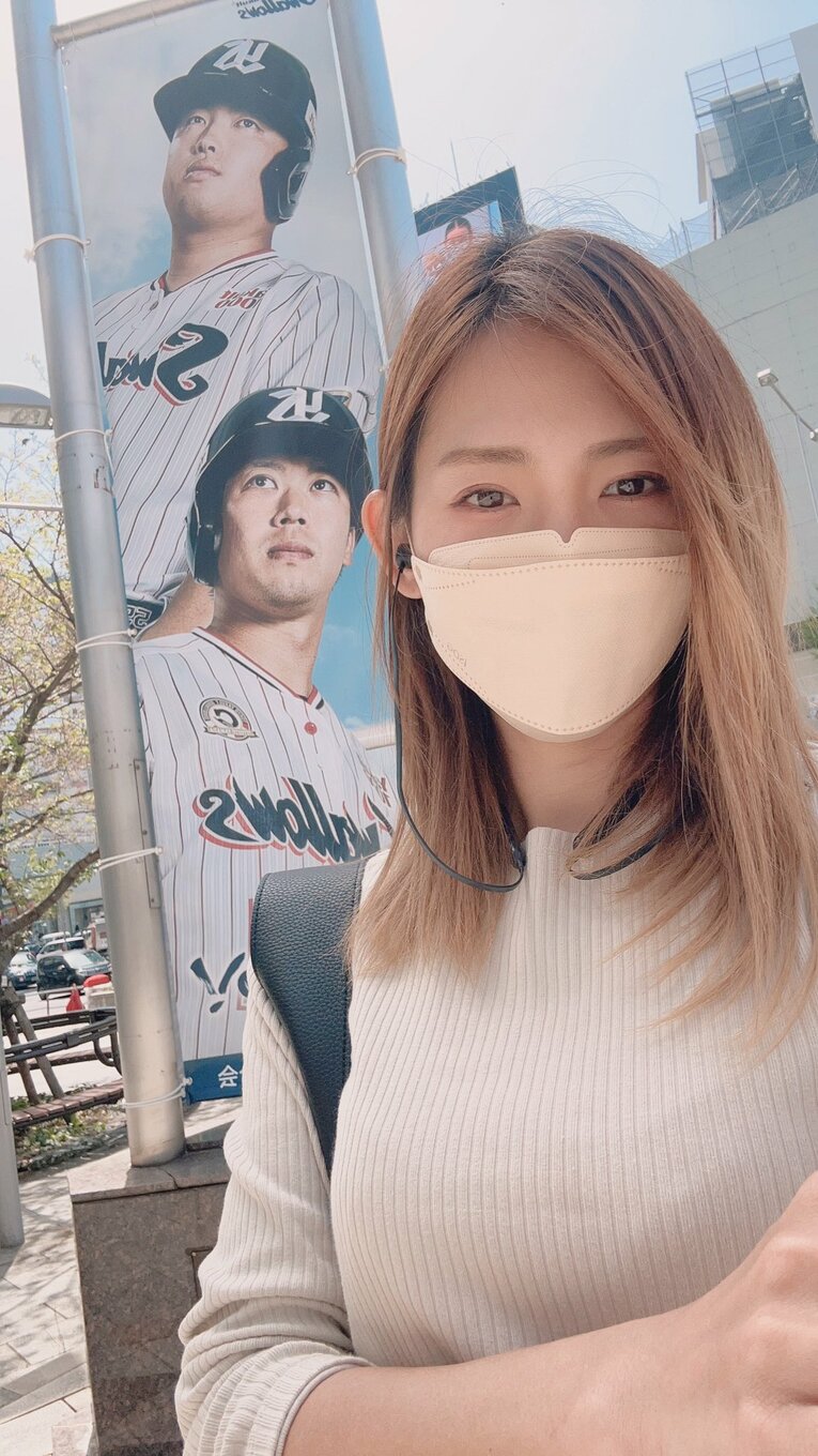 山田哲人選手の大ファンで、見つけるとすかさず写真を撮るほどの“応燕”の力の入りよう　写真は本人Twitterより