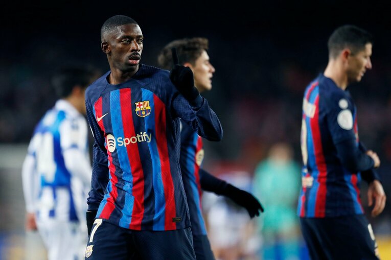 「クボのことは知ってるよ」バルササポに久保建英が笑顔で… 放送なしが惜しい「名手ブスケッツが声を荒げた」鮮烈プレー〈現地撮影〉(35)