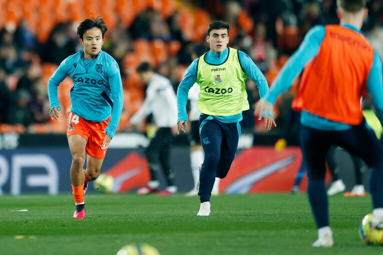 〈久保建英ソシエダ月間MVP〉敵地で憎まれるのは名が知れた証拠だが…「クボへの徹底マーク」と“1枚も撮れなかったシーン”とは(2)