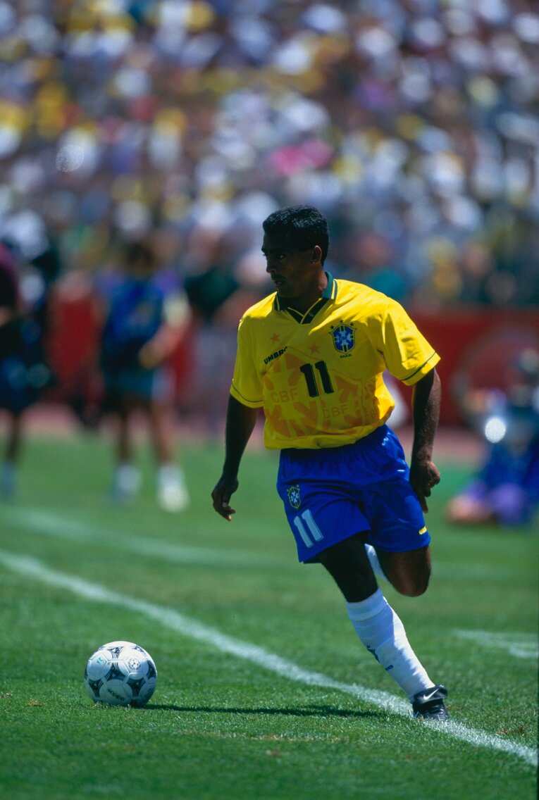 「中田英寿らとローマで優勝→無所属新人で市長当選」 インタビューしてたら“子育てトーク”…トンマージ48歳が選挙に勝てたワケ(15)