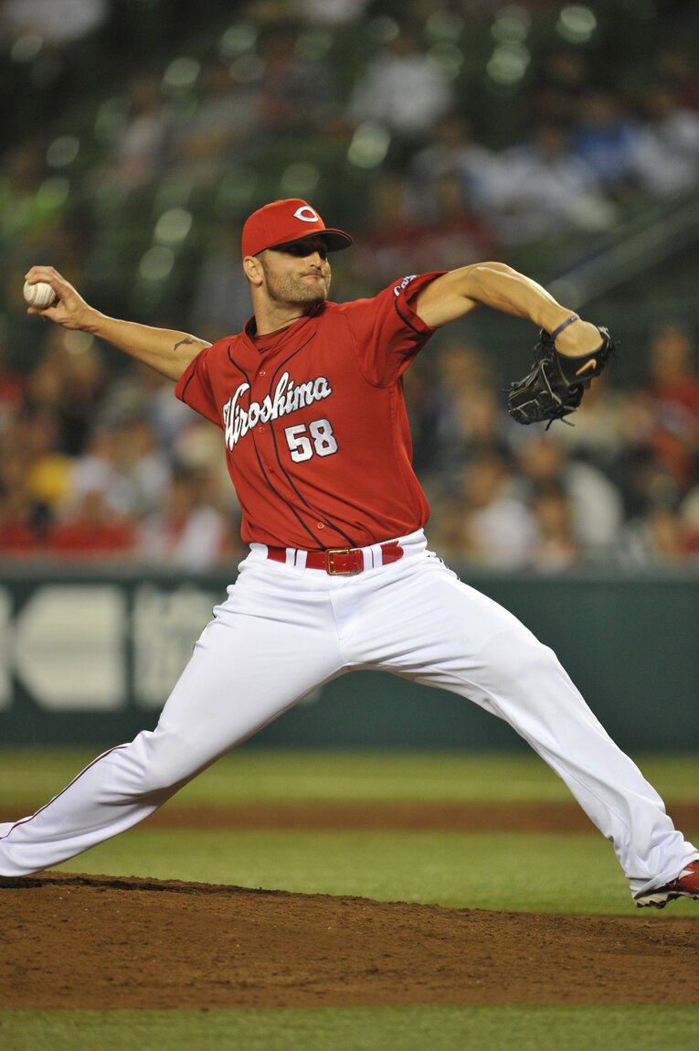 5位　サファテ　©BUNGEISHUNJU