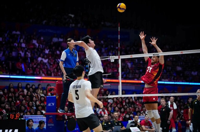 甲斐優斗（VNLベルギー戦）©Volleyball World