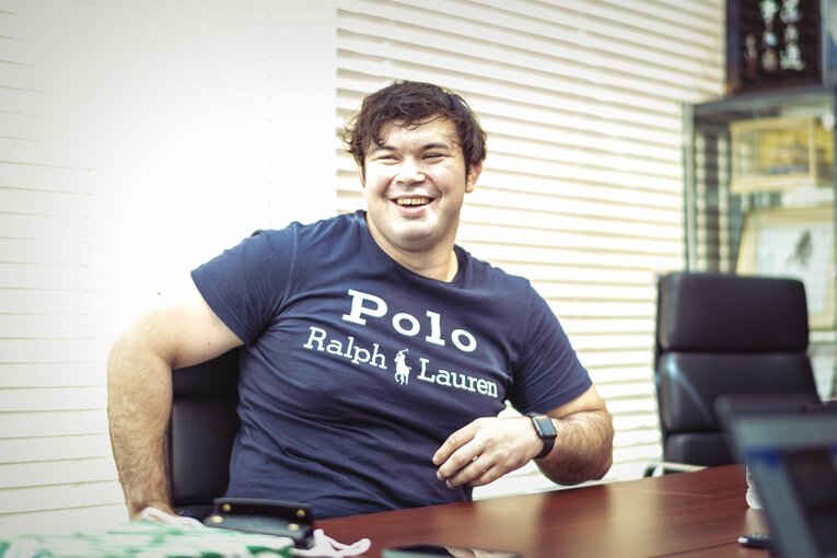 メディア出演はなんと100回超…“多すぎ”批判も、柔道ウルフアロン26歳がテレビに出続ける理由「入り口は僕の名前とかキャラでもいい」(2)