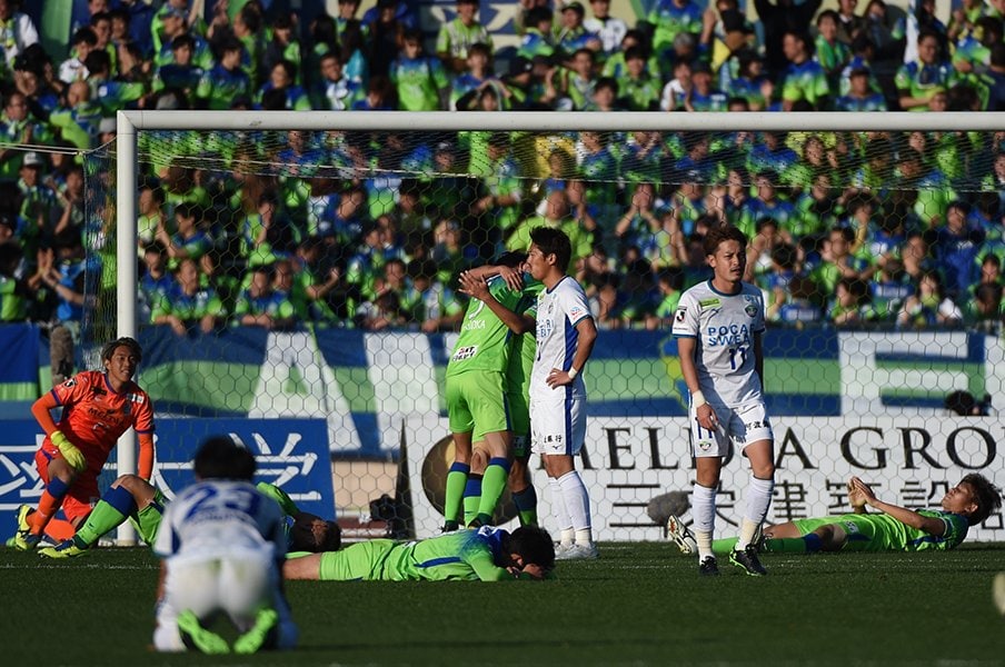 J1残留の余韻に浸っている暇はない。湘南には「新たな一歩」が必要だ。<Number Web> photograph by Getty Images