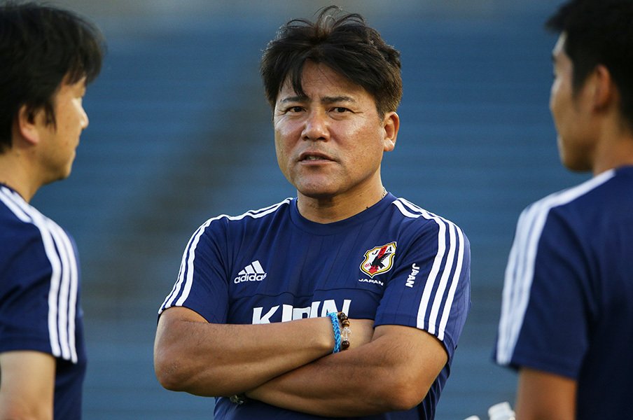 漂う停滞感の原因は「成長の遅さ」。バラバラなU-22、挽回の一手は?<Number Web> photograph by J.LEAGUE PHOTOS