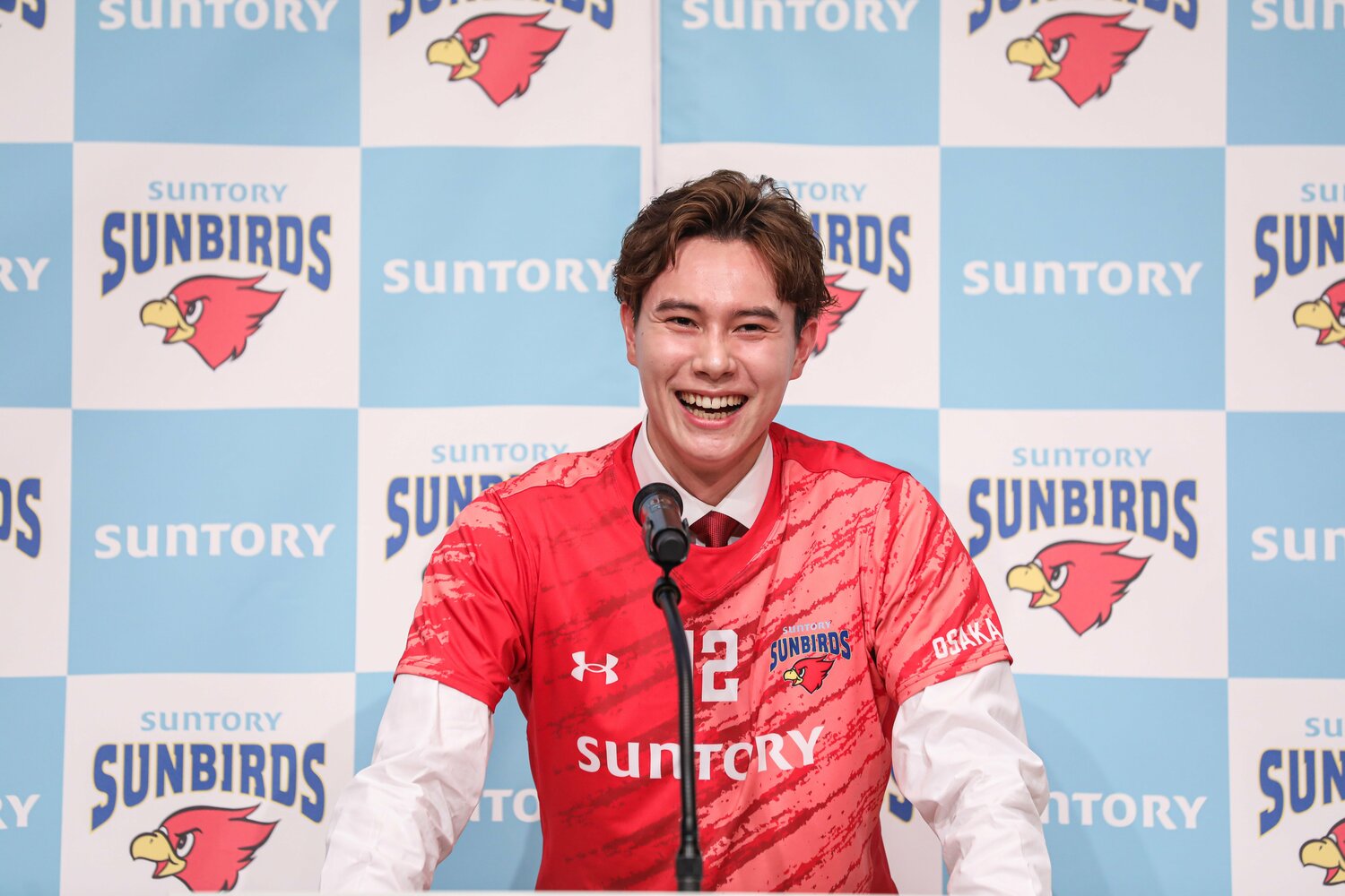 朝10時から始まった会見には、多くの報道陣が駆けつけた　©︎SUNTORY SUNBIRDS