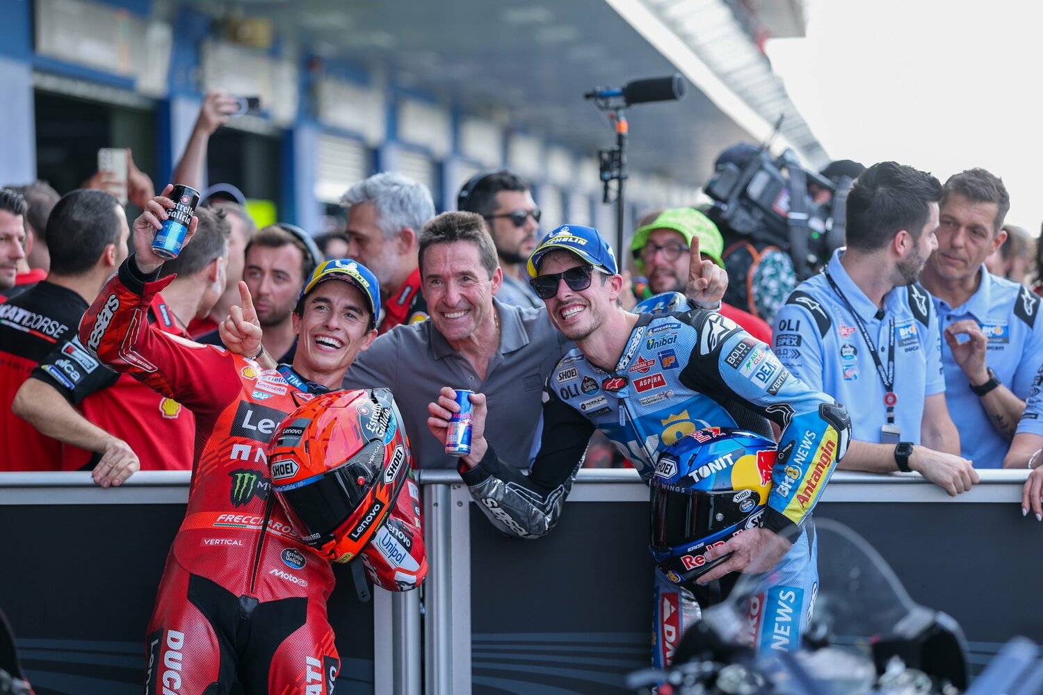 ドゥカティで1−2フィニッシュを達成したマルク（左）とアレックスのマルケス兄弟　©Satoshi Endo