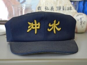 「お前のエラーで負けたら殺すからな」甲子園常連校で上級生の暴力が日常的に…“消えた名門公立校”沖縄水産「監獄のような寮生活」80年代の真実