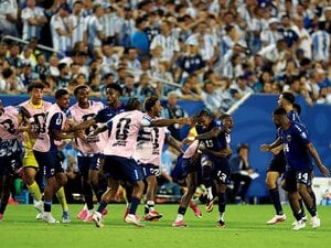 無名の者たちの平常心。カーボベルデが見せた清涼と救済。