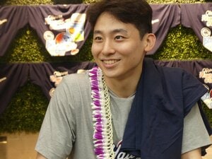 河村勇輝が“解雇”前、ハワイのかき氷店で見せた満面の笑み「いつ以来だろう…」がけっぷちの25歳が明かした“頭がパンクしない”方法