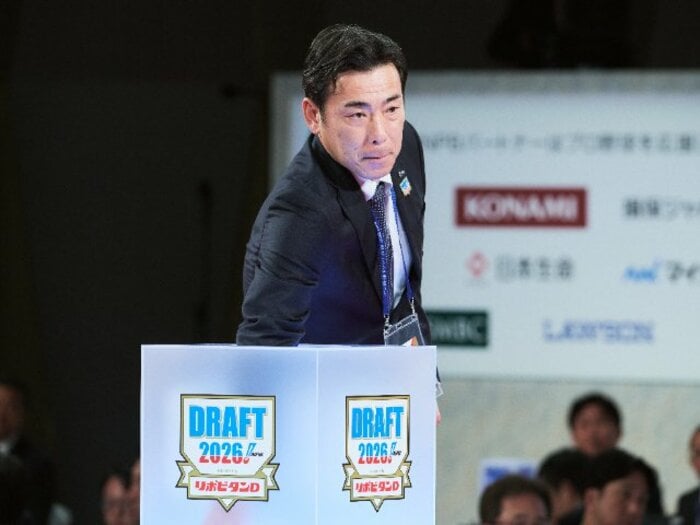 星野仙一がドラフト会議でキレた「採点は？」「2点！」のちに2000本安打達成…じつは大成功だった“中日の隠し玉”1位指名の伝説「えっ、熊工の荒木？」＜Number Web＞ photograph by Yuki Suenaga