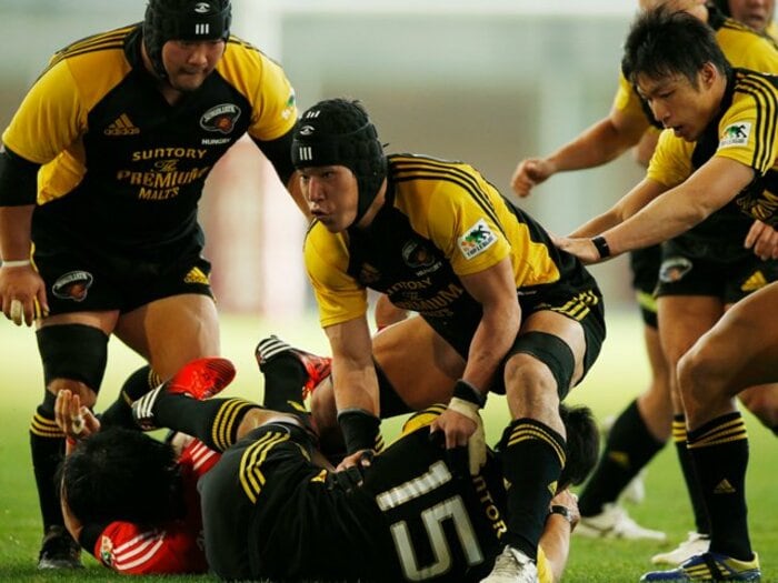 「一度は死んだ命だと…」エディーの叱責、沢木敬介のクビ通告…どん底から日本代表まで上り詰めた“サラリーマン“小澤直輝（34歳）最後のトライ＜Number Web＞ photograph by Aki Nagao