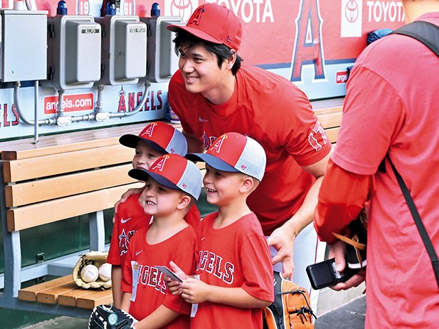 子供たちの「野球観」を変えていく大谷の“グラブプレゼント作戦