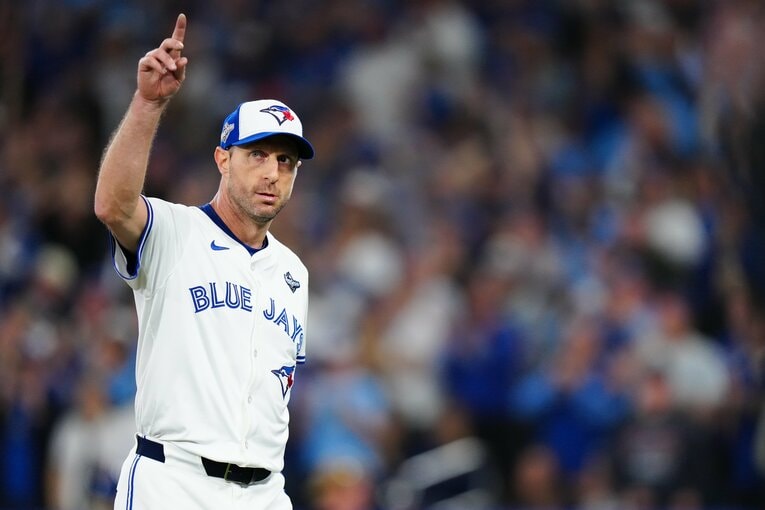 ワールドシリーズでもドジャースを苦しめたマックス・シャーザー　©︎Daniel Shirey/MLB Photos via Getty Images