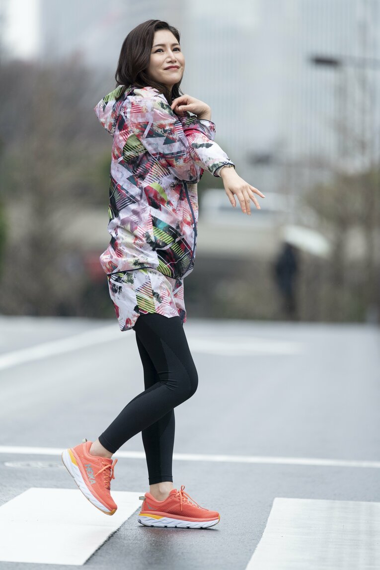 ランニング歴：半年／ランニング頻度：ほぼ毎日／ベストタイム：大会出場経験なし／愛用シューズ：オレンジのHOKA ONE ONE