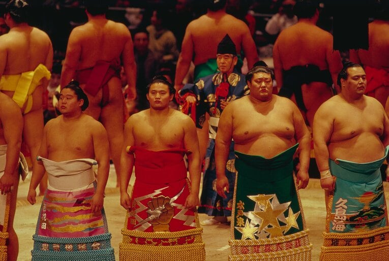 並んで土俵入りする若乃花と貴乃花　©Sports Graphic Number