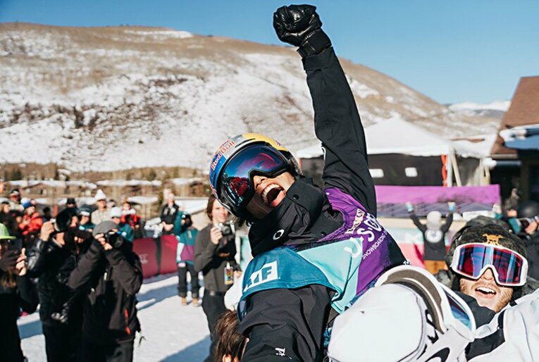 スノーボード伝統の一戦でW優勝！角野友基、戸塚優斗が見せた創造性。(8) ／ photograph by BURTON