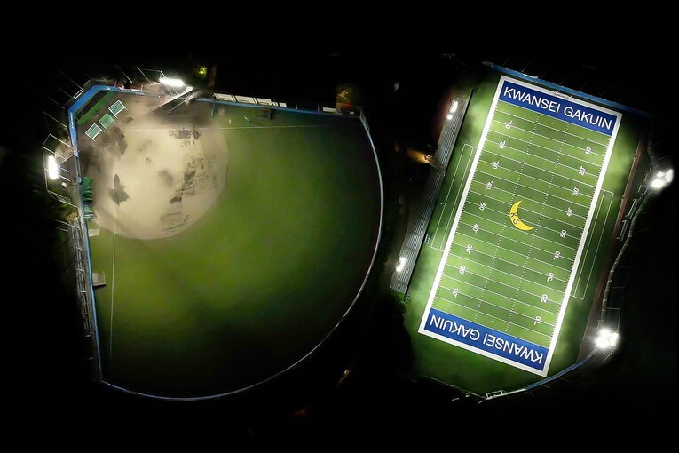 関西学院大学第3フィールド：兵庫県西宮市・西宮上ヶ原キャンパス敷地内の体育施設で、多くのプロ野球選手を輩出する硬式野球部とアメリカンフットボール学生日本一史上最多を誇るファイターズのグラウンドが隣接する　©Panasonic