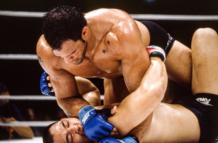 2000年1月30日、『PRIDE GRANDPRIX 2000 開幕戦』でエンセン井上と対戦　©Susumu Nagao