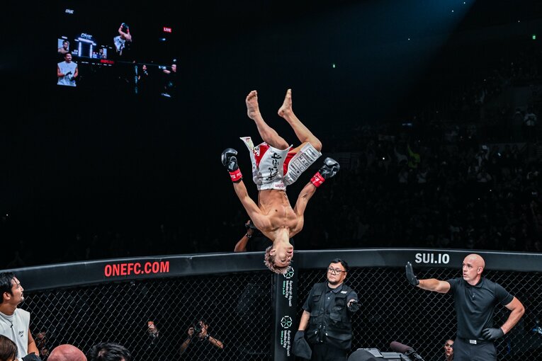 武尊vs.デニス・ピューリック。11月16日、有明アリーナ　©ONE Championship