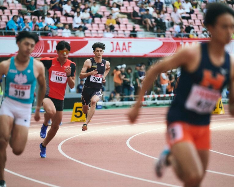 ストライドの大きな走りは魅力的。フラットレースの400ｍでも代表クラスの記録を持つ　©Yuki Suenaga