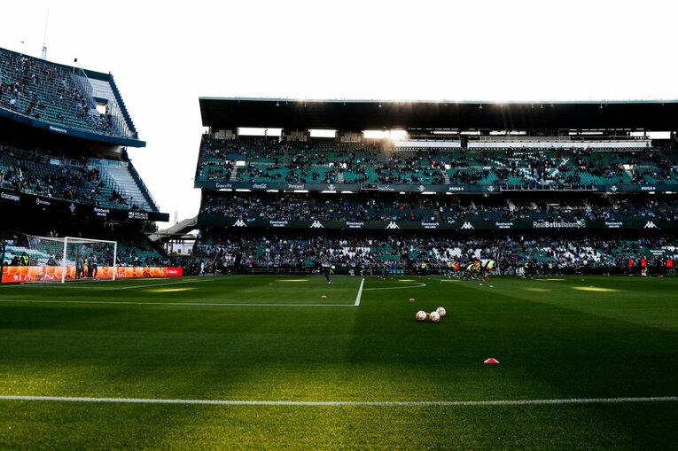 森保監督が久保建英をスペインまで見に来たのに…45分で交代　カメラマンが「終盤までいれば」と心残りを感じた理由(4)