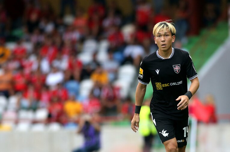 木崎さんが推す“サプライズ枠”…ポルトガル1部のカーザ・ピアでプレーする邦本宜裕（25歳）。ただし木崎さんは今大会に関して「抜擢は難しい」とも　©AFLO