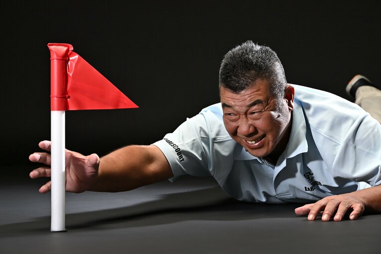 コツは、まさかのくじ引き！？　©Takashi Shimizu