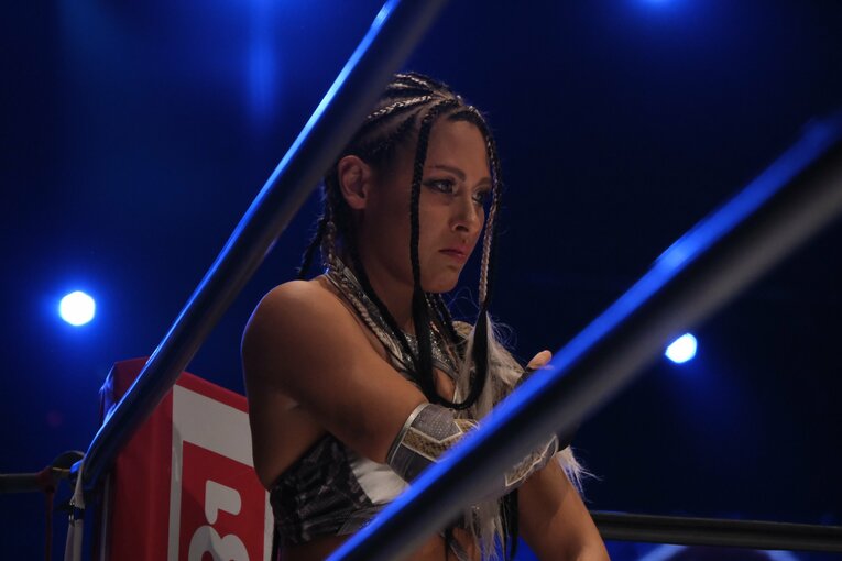 殴り続けた鈴季すず、抱きしめたジュリア…スターダムリーグ戦“最大のカード”は何を残したか？「本当の姉妹」「憎しみは晴れた」(22)