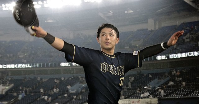 若返るオリックスの象徴、若月健矢。23歳の選手会長は怖い打者を目指す