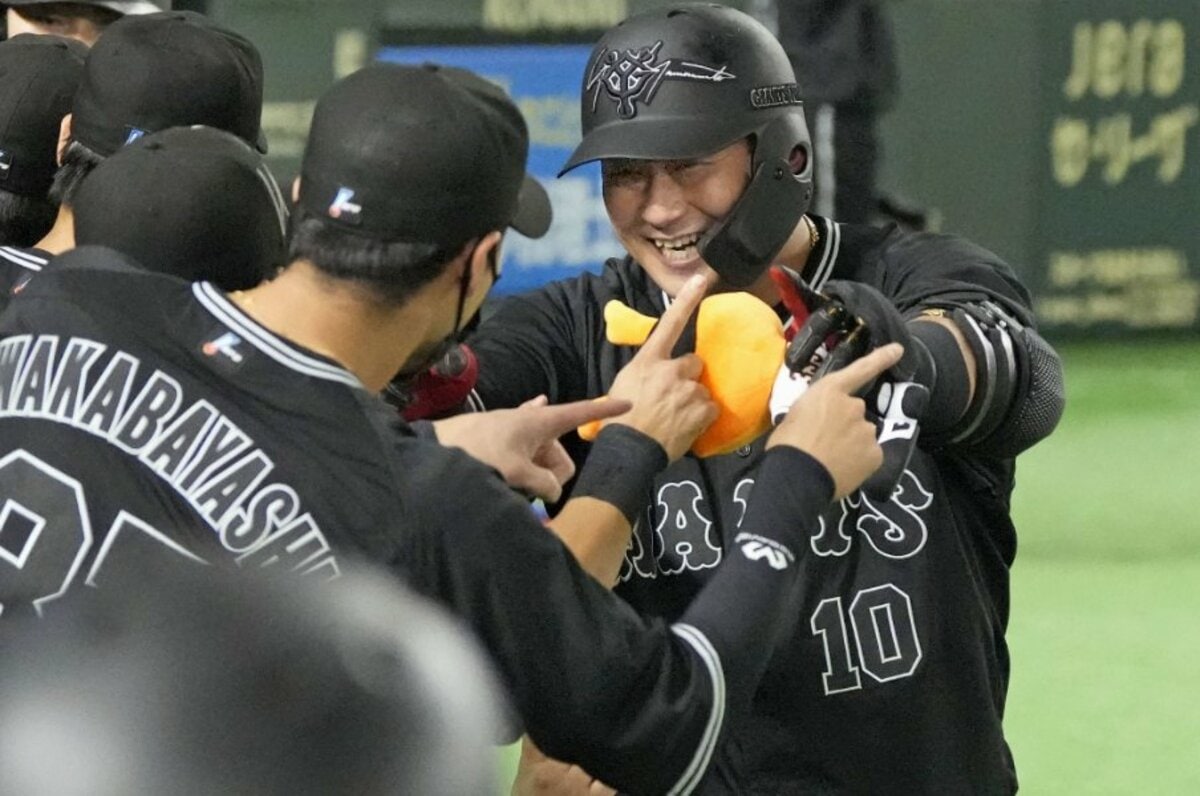 巨人の”新4番”中田翔33歳は何が変わったのか？「 追い込まれても正直