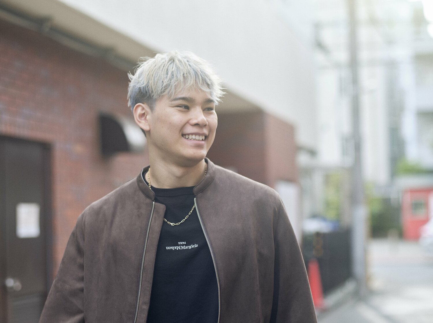 妻の話題になると、とても柔らかい表情になる西田有志　©️Yuki Suenaga