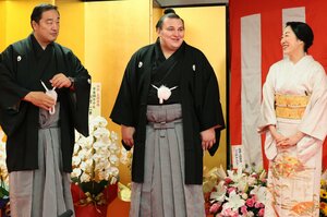 【話題】「朝5時起き、深夜12時まで仕事も…」絶好調大関・安青錦を支える相撲部屋のおかみさんとは？ 安治川部屋・絵莉夫人に聞く「私は親方が好きだからこそ…」