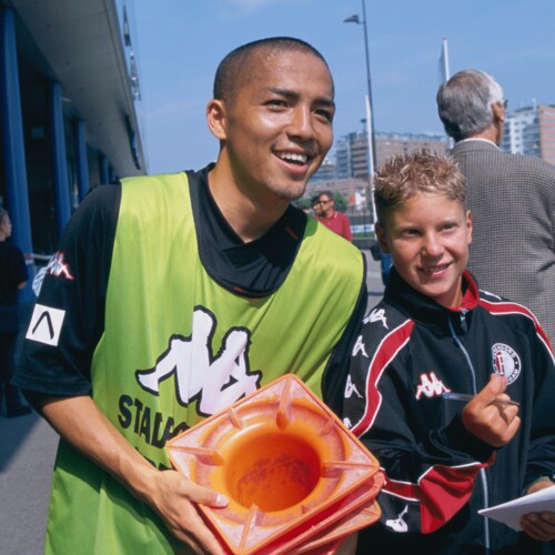 ロビン・ファンペルシを徹底解剖 - Number Web - ナンバー