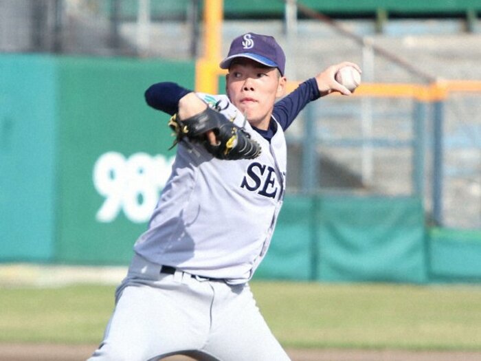 プロ野球5球団のスカウトが熱視線「高校時代は超無名、野球はやめるつもりだったのに…」ドラフト上位候補に急浮上した北海道の183cm左投手<Number Web>