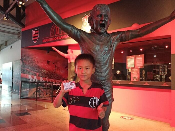 【独自】“交際0日で結婚→育児してブラジル柔道監督” 藤井夫妻の7歳愛息が日本人初のフラメンゴ加入！「いつかタケフサと…」 ＜Number Web＞ photograph by Haruki Fujii