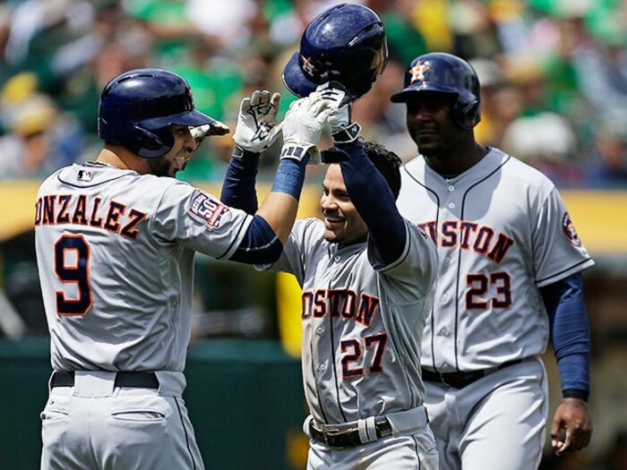 本命の低迷と穴馬の大躍進。～インディアンスとアストロズの明暗～＜Number Web＞ photograph by AFLO