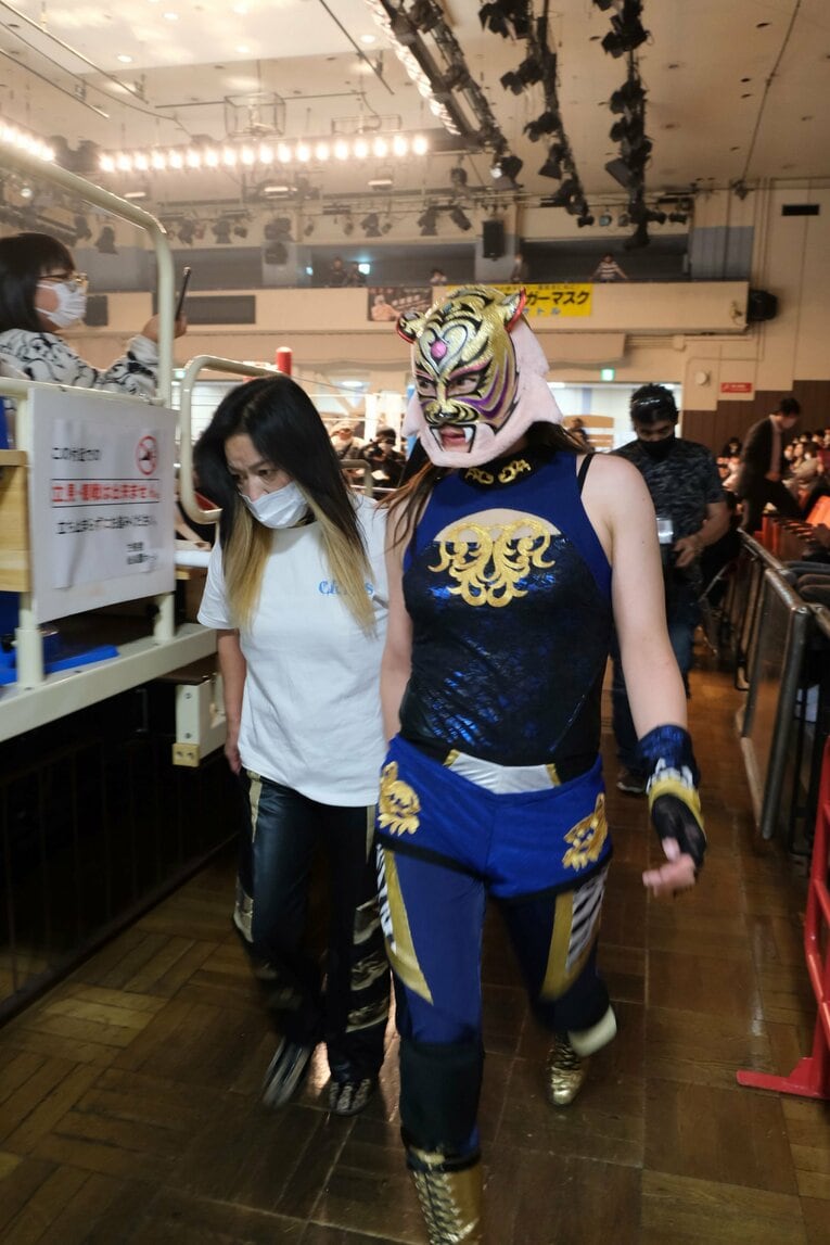 「タイガー・クイーンの涙を見た」佐山聡考案の“新技”で勝利も…彩羽匠戦で崩れかけた女性版タイガーマスクの“謎”(20)