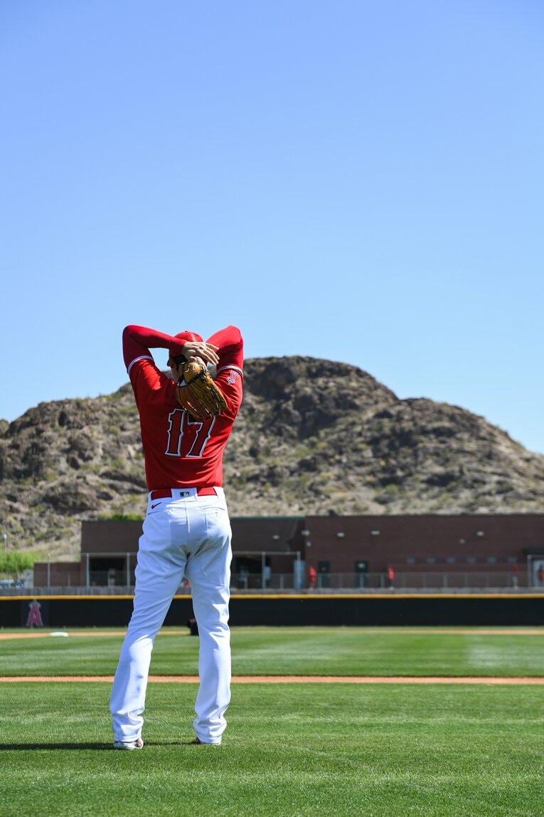 【未公開ショット多数！エンゼルス時代の秘蔵愛されショット】エンゼルス時代、スプリングキャンプでの大谷　©Nanae Suzuki