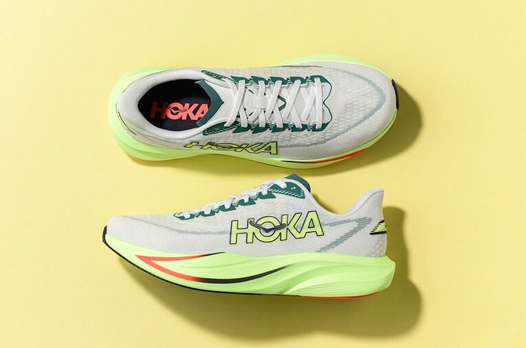 【HOKA新作】軽快な反発力で、次へのステップへ。進化を遂げた「MACH 7」の実力とは？(1)