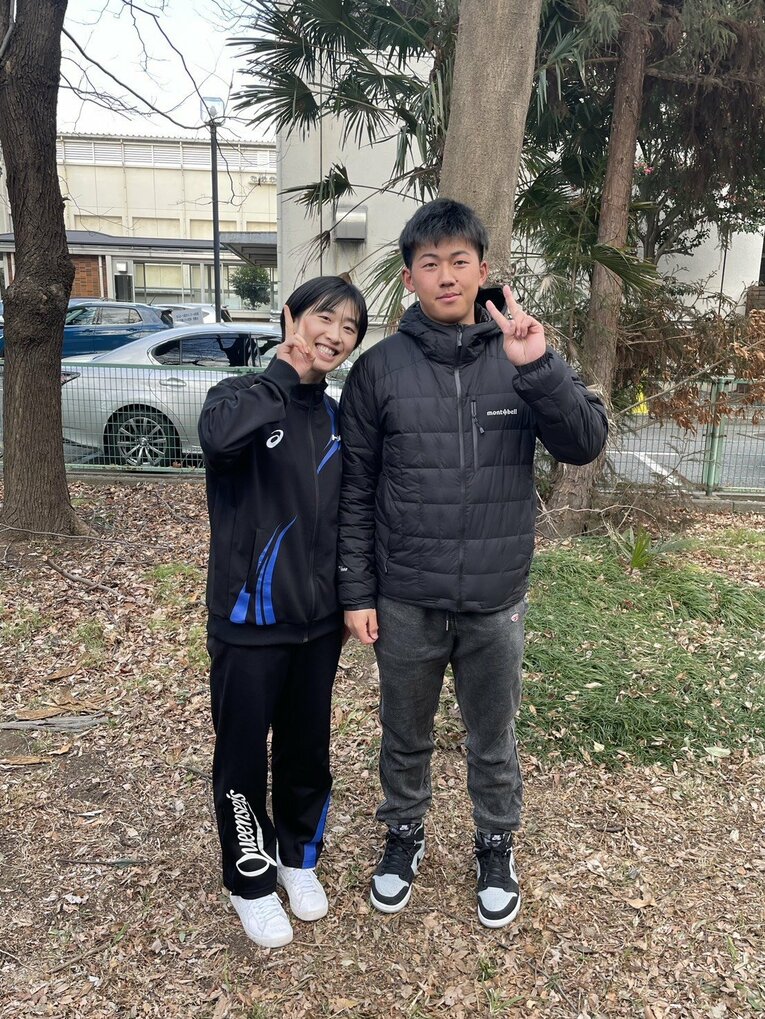 仲の良さが伝わる姉弟の2ショット　（写真／優華さん提供）