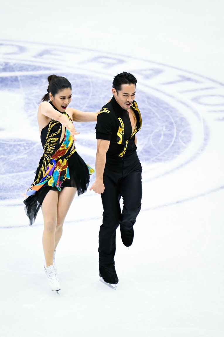 「すごい見つめられている感があって…」高橋大輔＆村元哉中が奏でる新たな関係性「音楽が鳴った瞬間、大ちゃんの目力が変わるんです」(44)