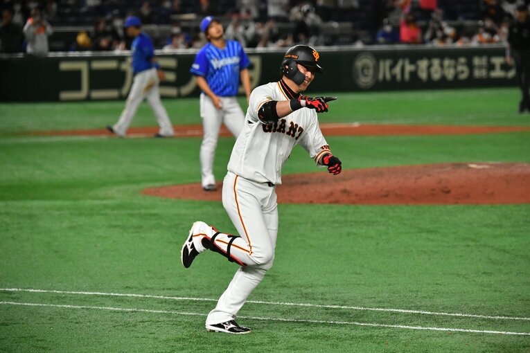 2021年開幕戦での代打サヨナラホームラン　©Hideki Sugiyama