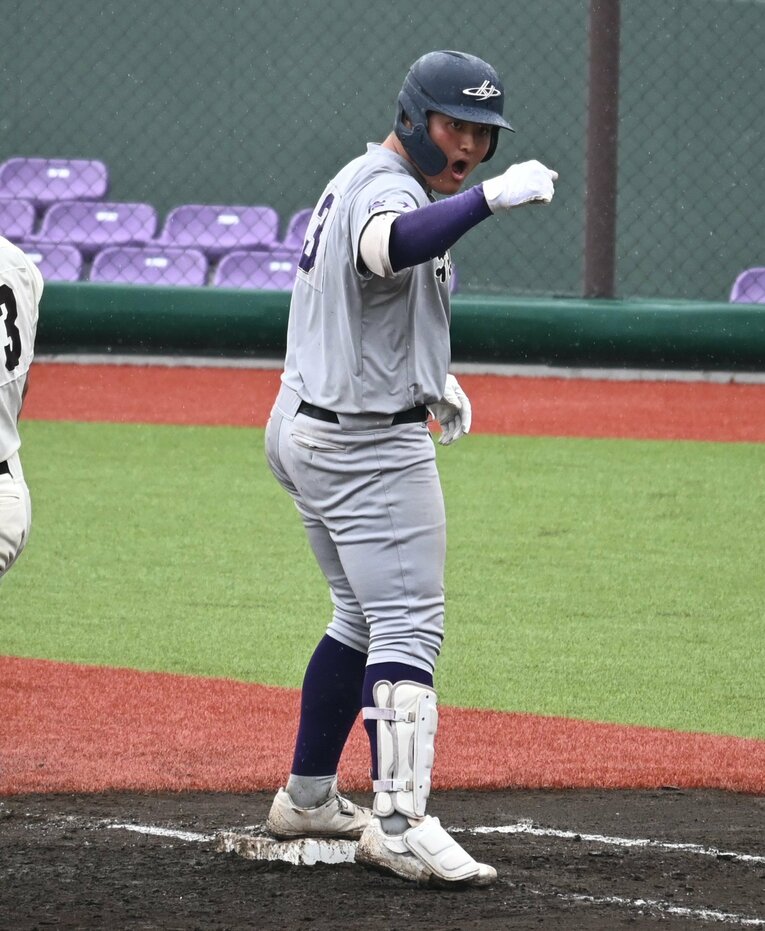 【ドラ1候補・高校生編1】佐々木麟太郎・内野手・花巻東高・184cm113kg・右投左打　©JIJI PRESS