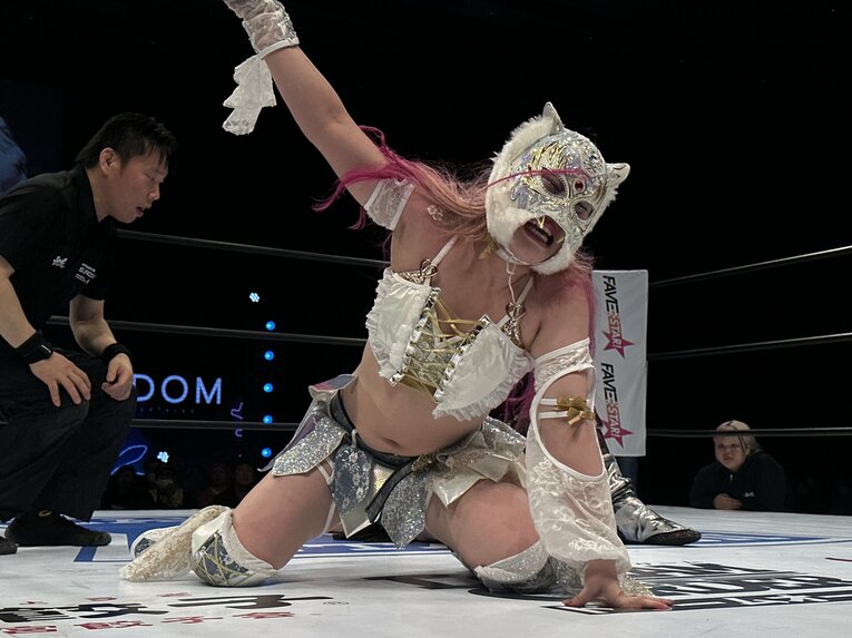 スターライト・キッドvs吏南　©Norihiro Hashimoto